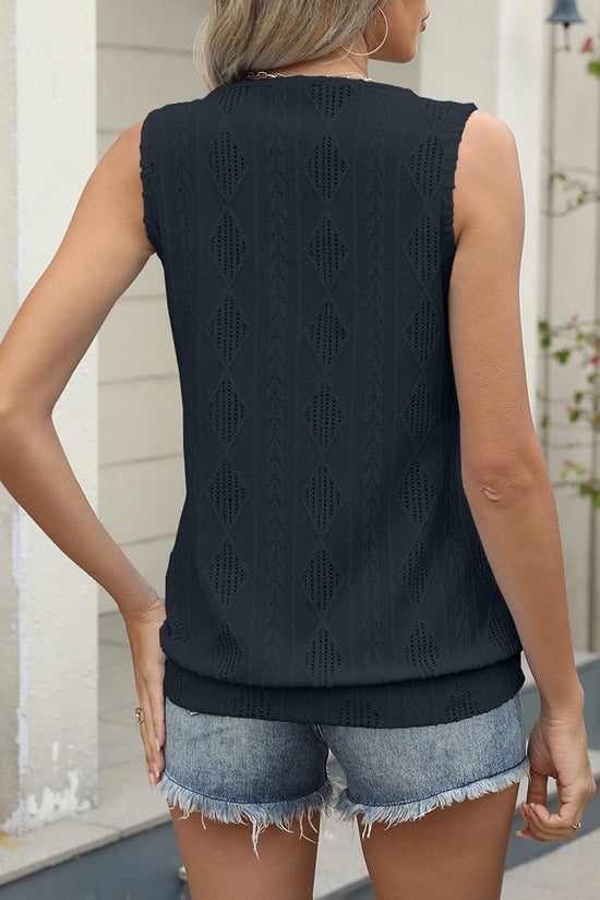 Sleeveless Diamond Pattern Lace Tank