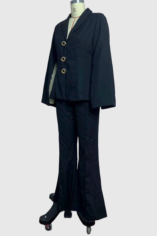 Elegant Buttoned Blazer and Pants Set