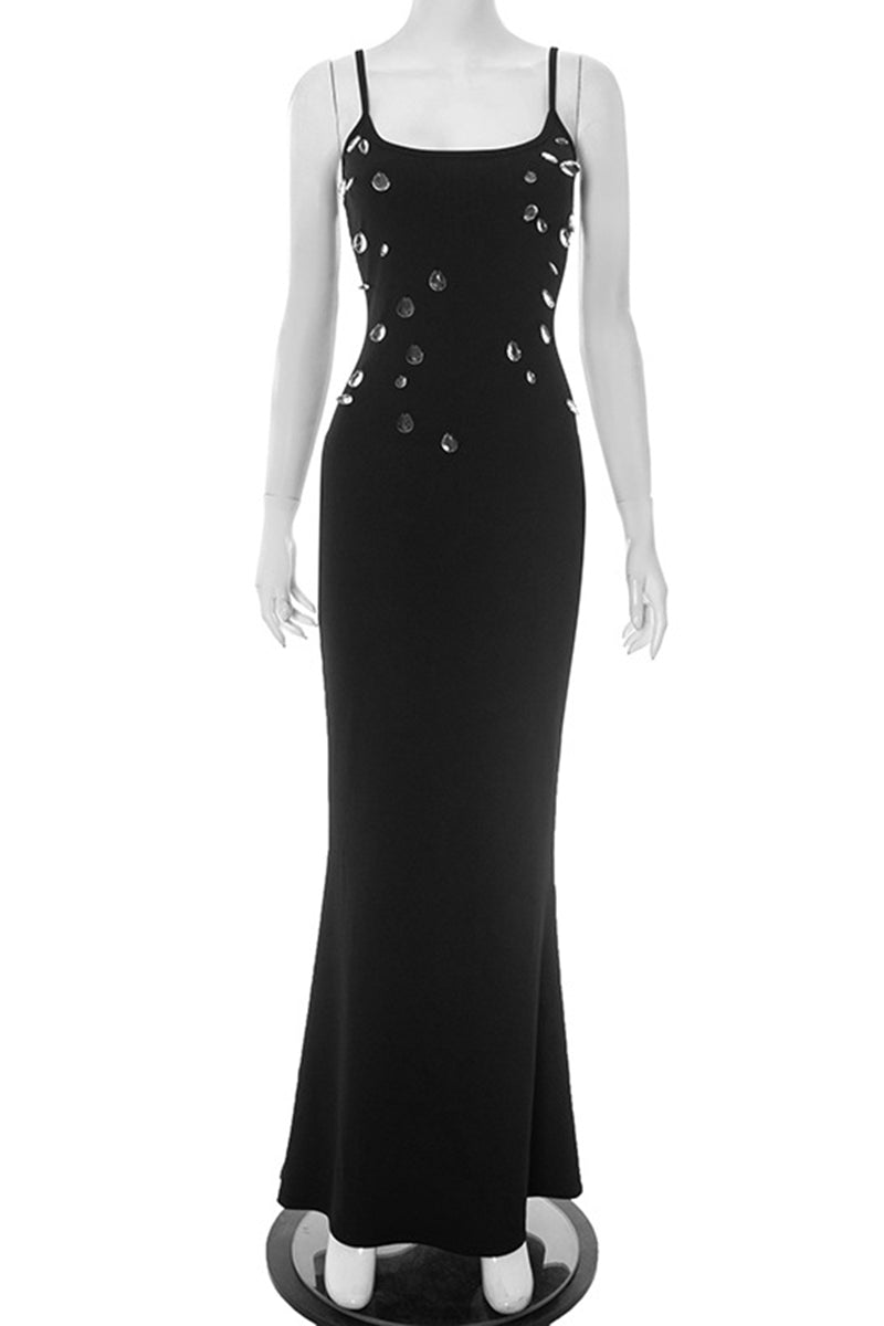 Sleeveless Bodycon Dress with Elegant Details