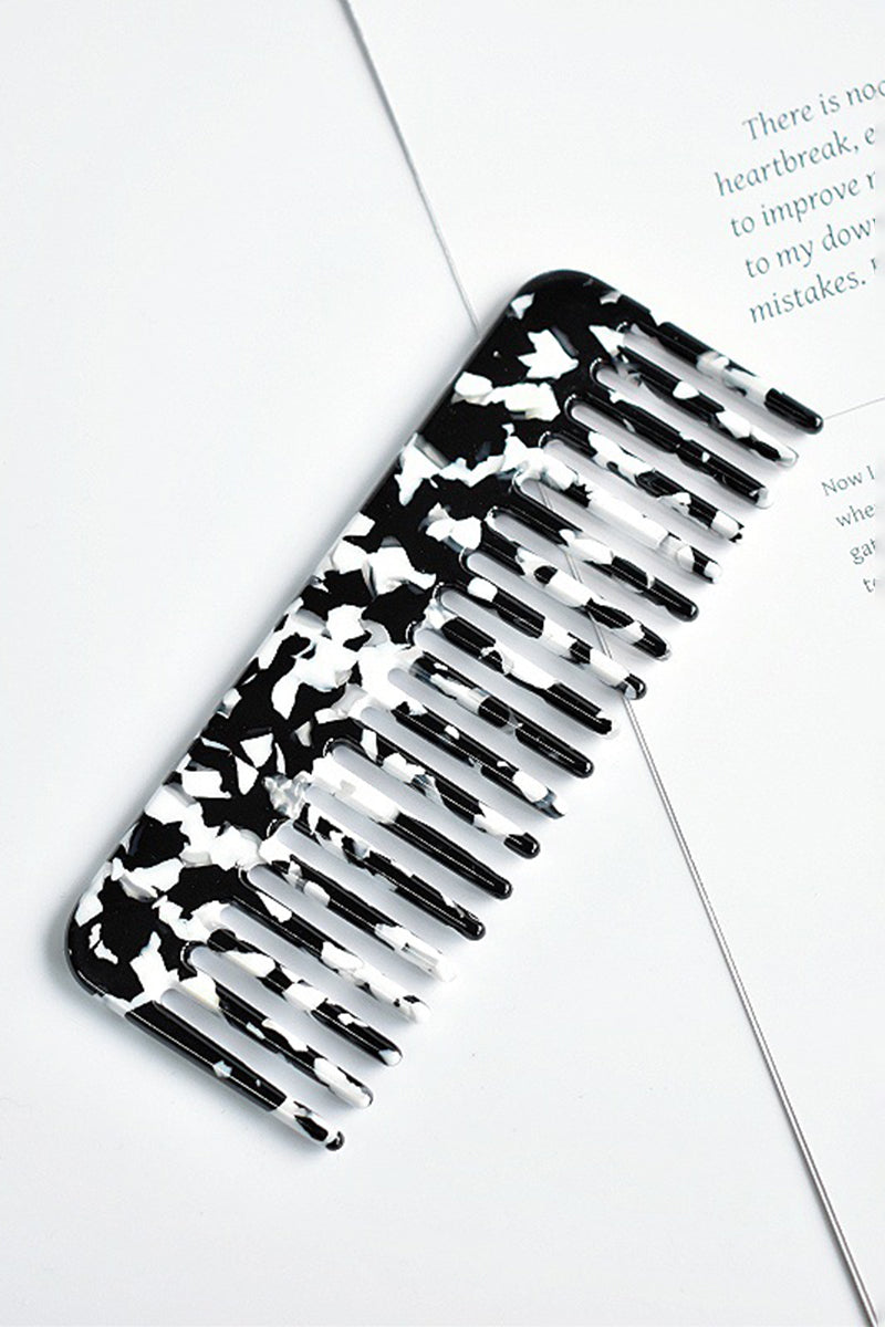 Elegant Wide-Tooth Hair Comb
