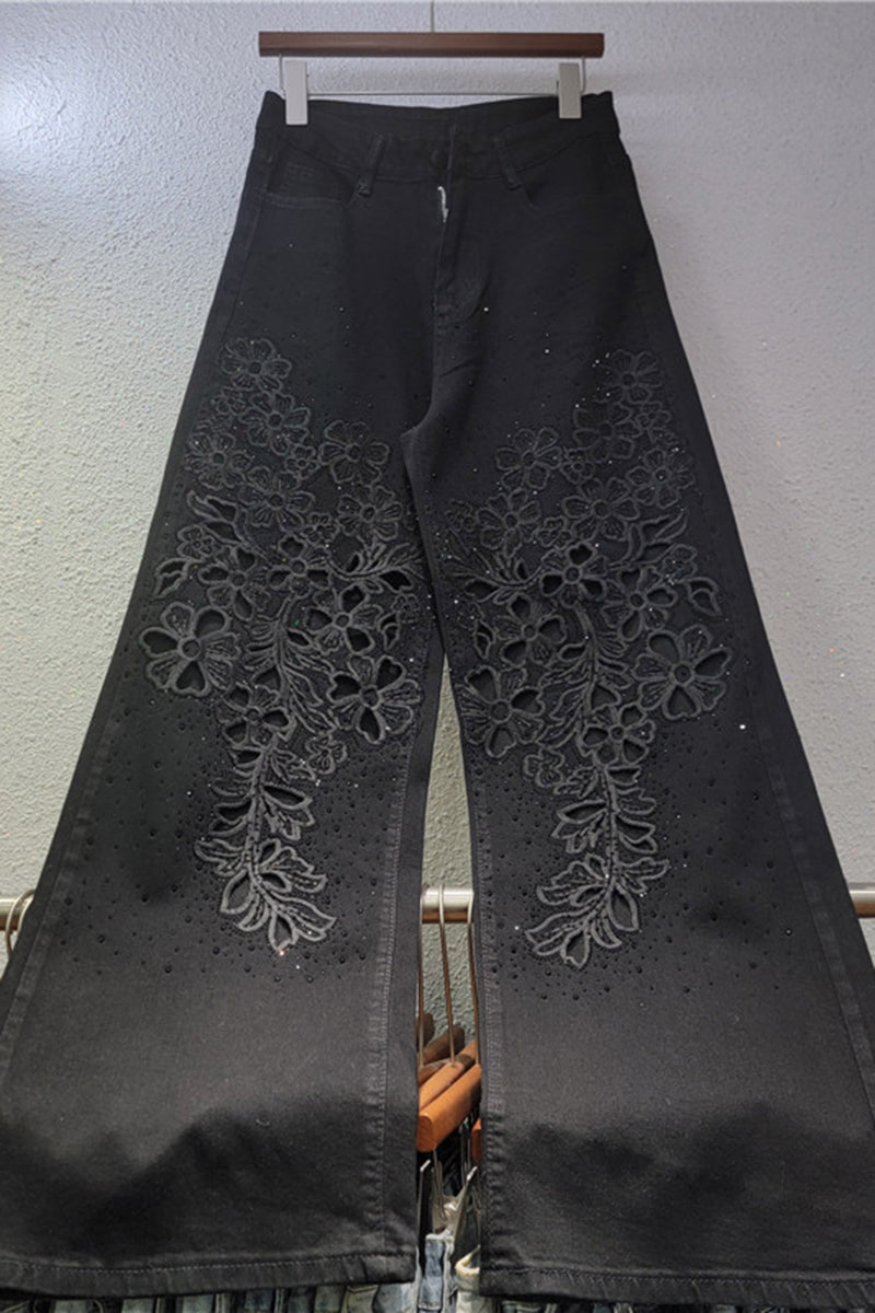Floral Detail Straight Jeans