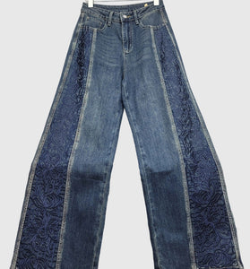 Floral Pattern Straight Leg Jeans