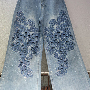 Floral Detail Straight Jeans