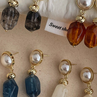 Elegant Pearl Drop Earrings