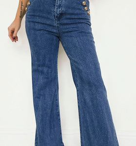 Button Detail Flare Jeans