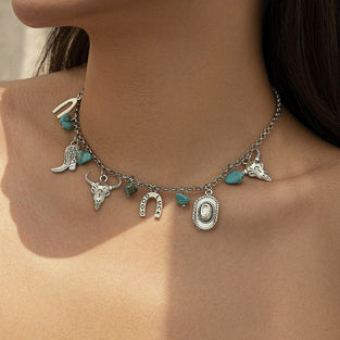 Western Charm Pendant Necklace