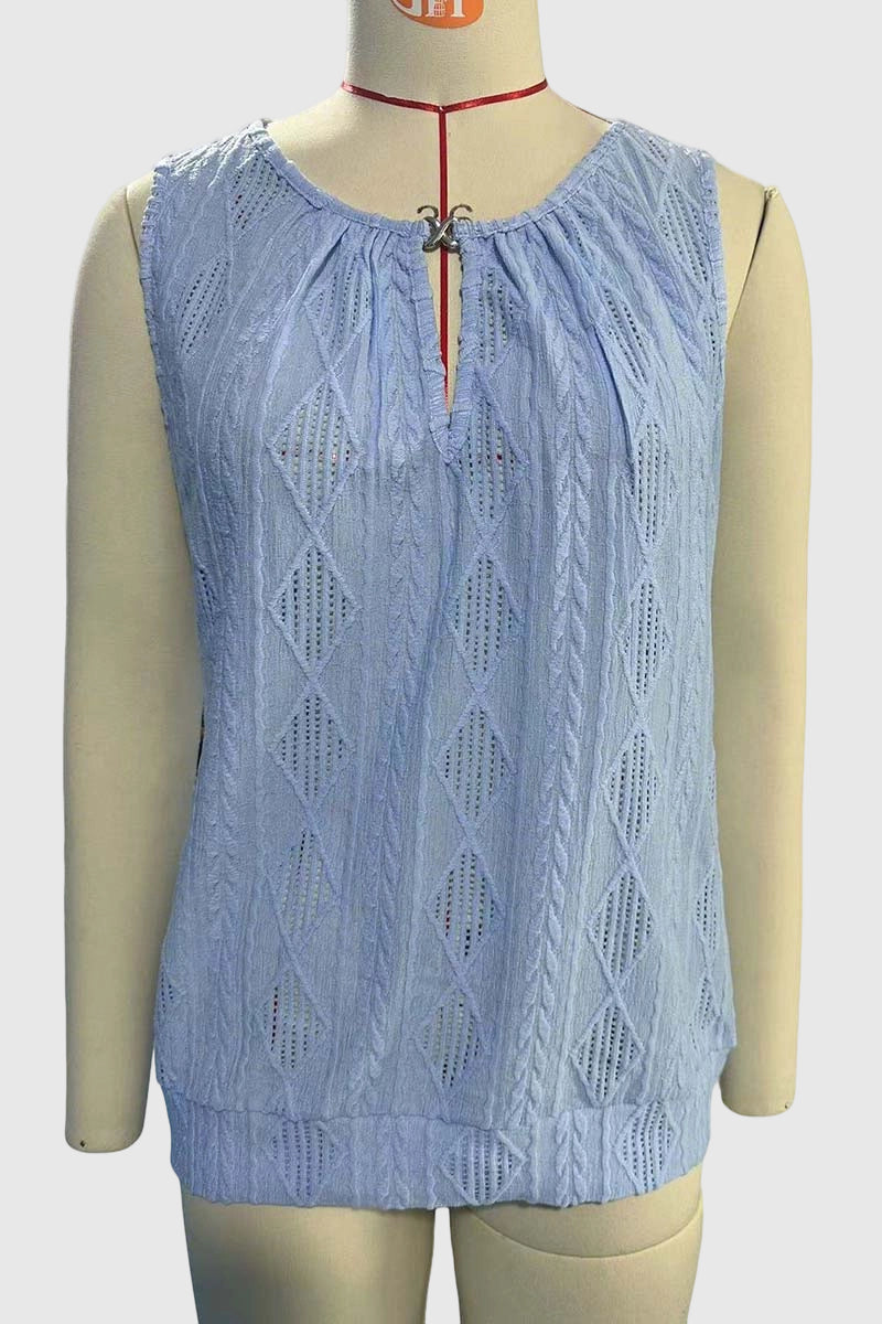 Sleeveless Diamond Pattern Lace Tank