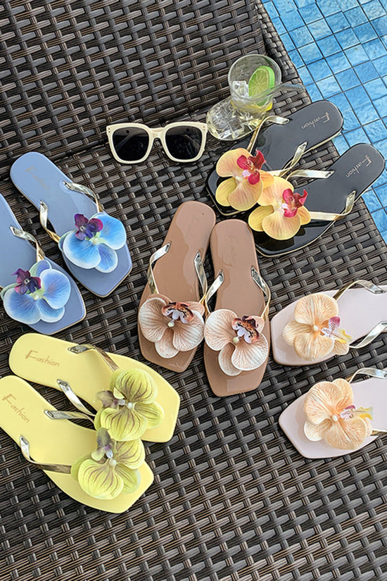 Floral Sandals for Perfect Poolside Style