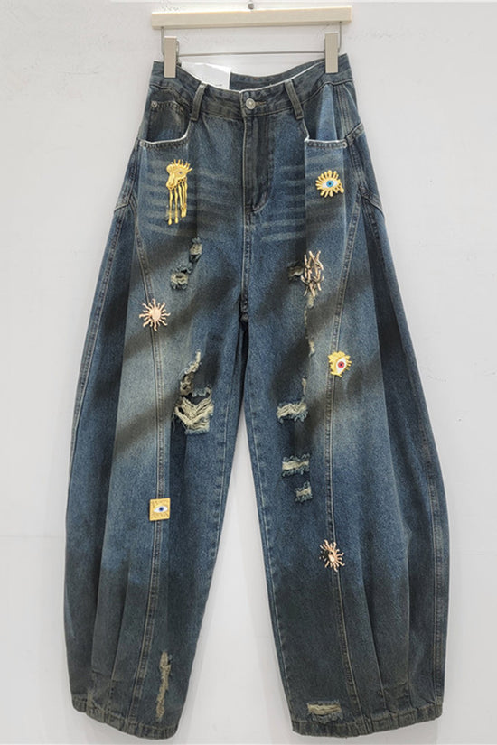 Trendy Distressed Barrel Jeans