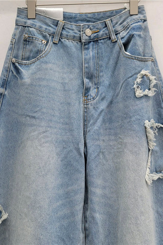 Star Patch Distressed Barrel Jeans