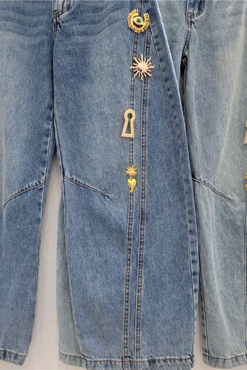 Embellished Barrel Jeans with Accents
