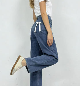 Classic Straight-Leg Jeans