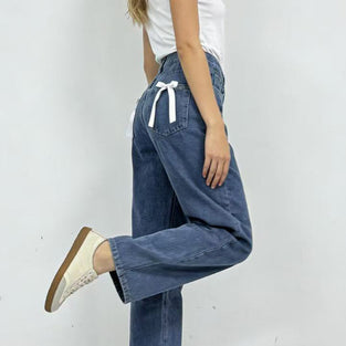Classic Straight-Leg Jeans