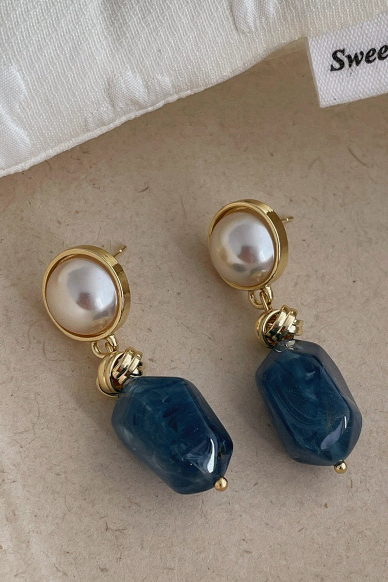 Elegant Pearl Drop Earrings