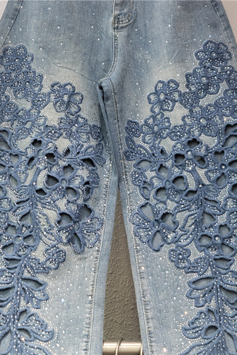 Floral Detail Straight Jeans