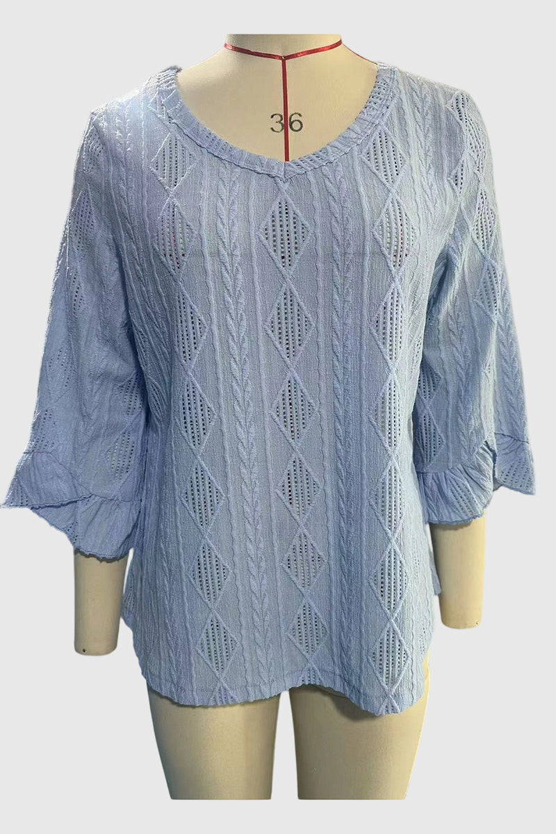 Stylish V-Neck Lace Patterned Top