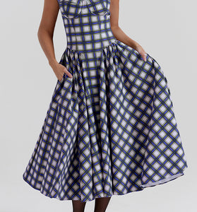 Elegant Sleeveless Plaid Midi Casual Dress