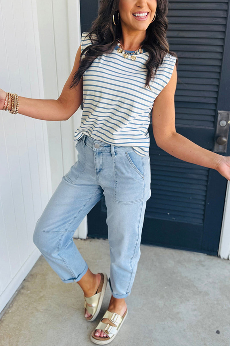 Relaxed Fit Barrel Jeans