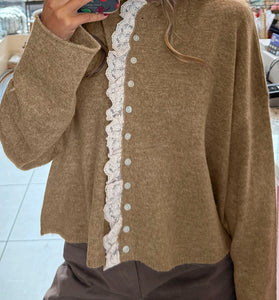Contrast Frilled Lace Trim Loose Cardigan