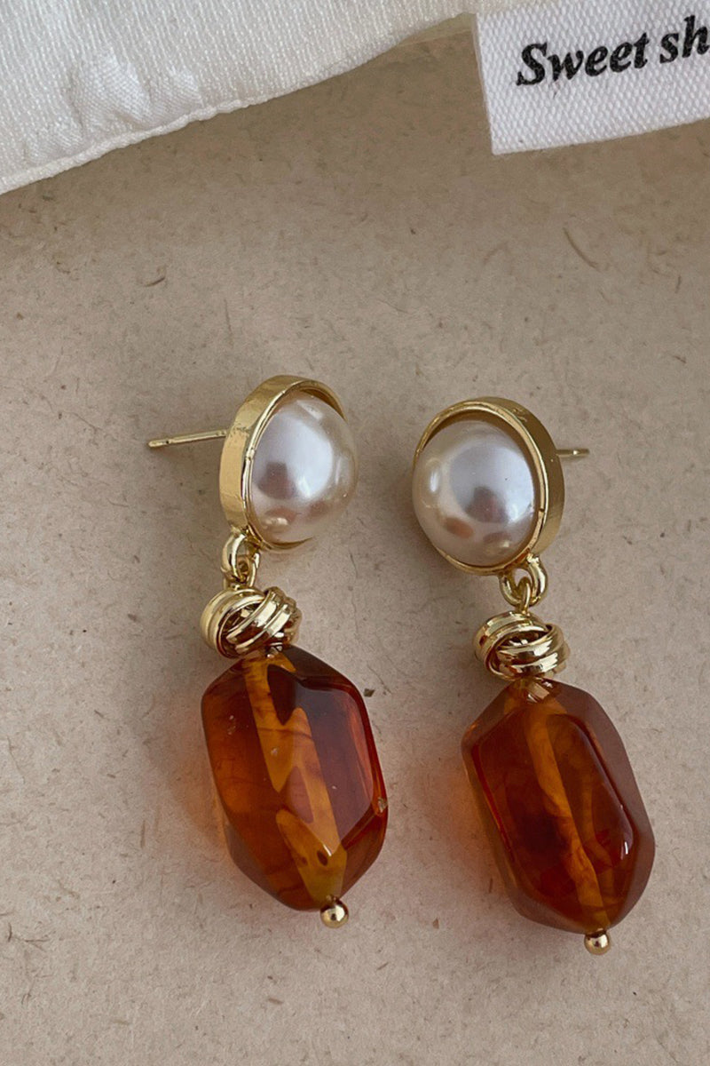 Elegant Pearl Drop Earrings