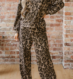 Leopard Print Relaxed Pants Set
