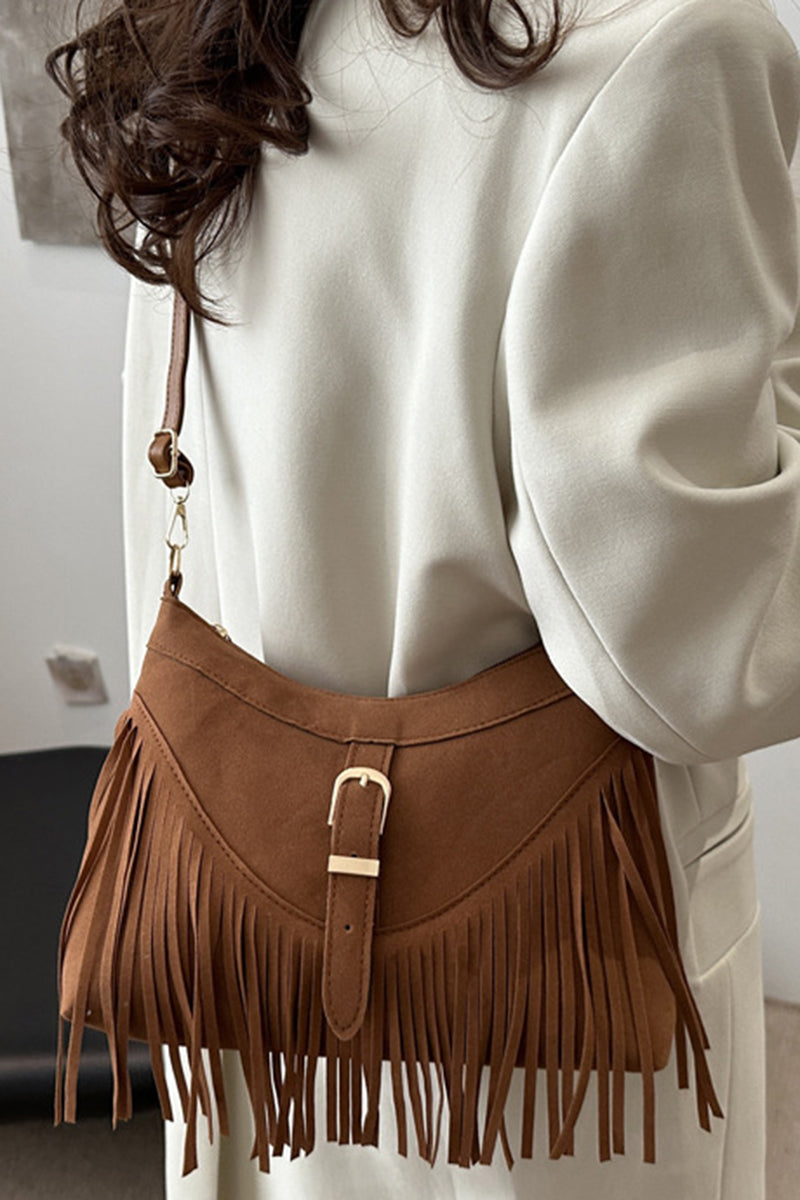 Chain Accent Shoulder Bag