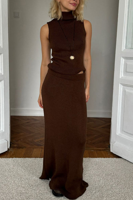 Sleeveless Turtleneck Skirt Set