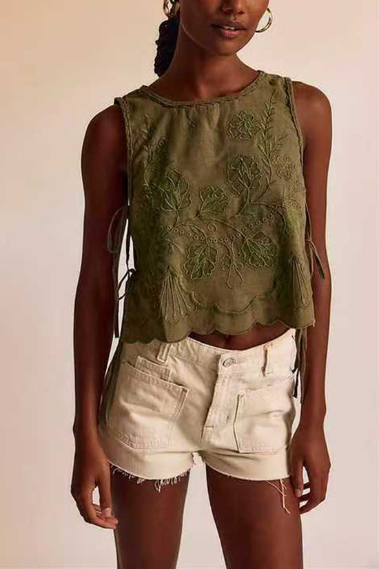 Sleeveless Tie-Side Cropped Tank Top