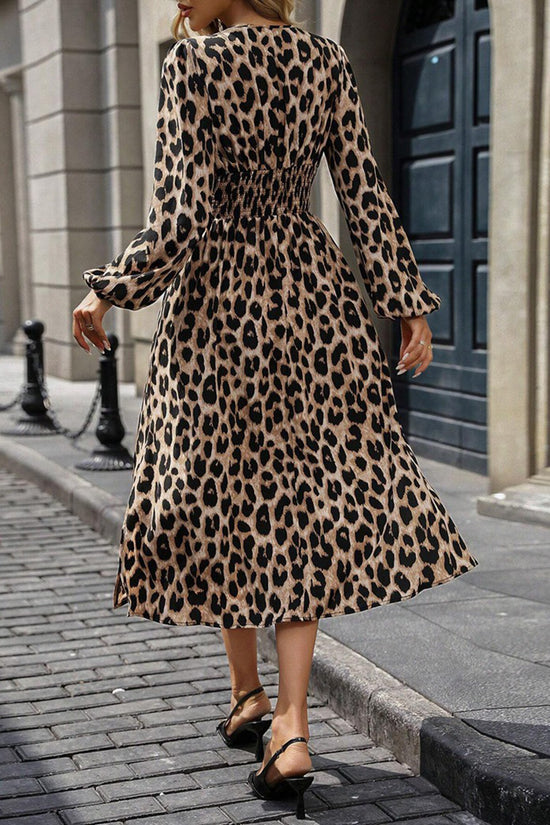Chic Leopard Print Midi Dress