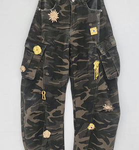 Embellished Cargo Barrel Jeans