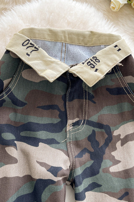 Camo Straight Cargo Jeans