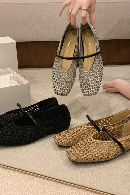 Elegant Cutout Ballet Flats