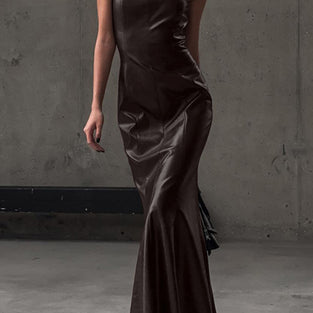 Elegant Sleeveless Maxi Dress
