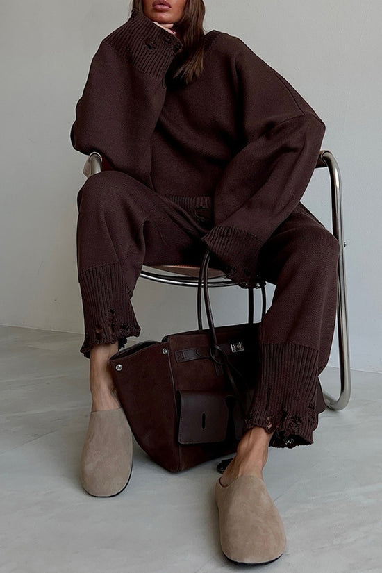Elegant Pants Set with Knit Details