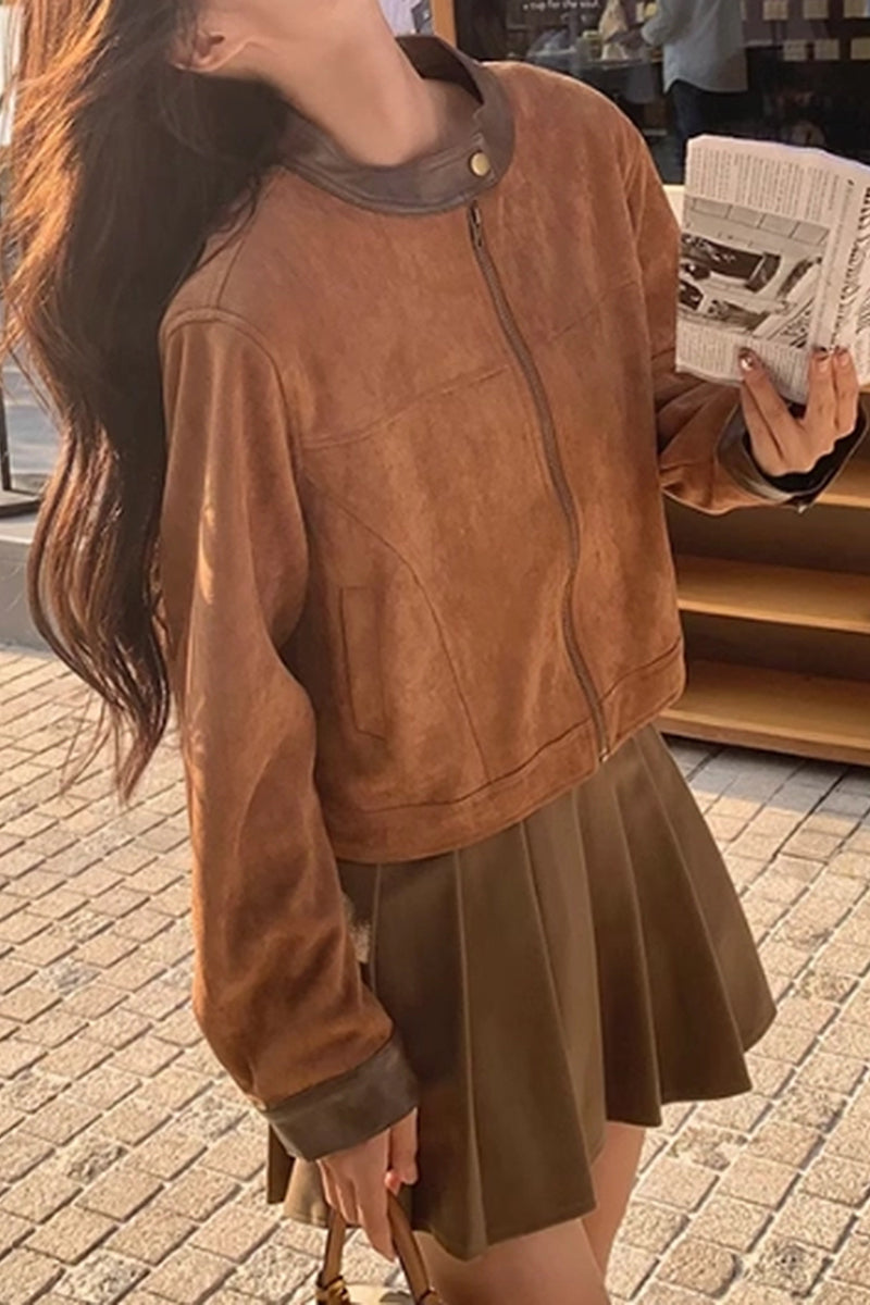 Classic Cropped Jacket with Contrasting Collar
