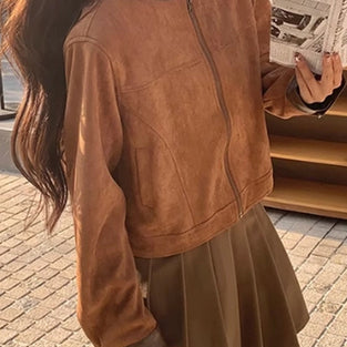 Classic Cropped Jacket with Contrasting Collar