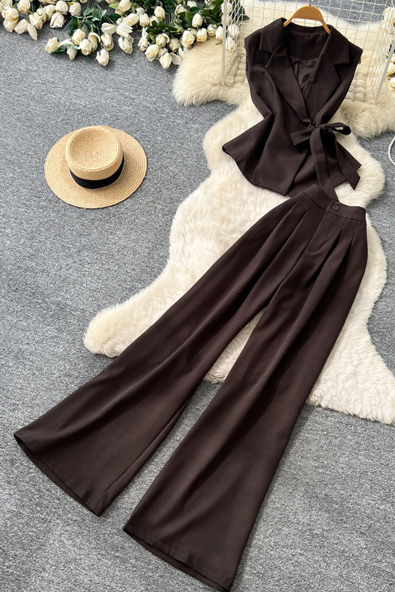 Elegant Sleeveless Pants Set
