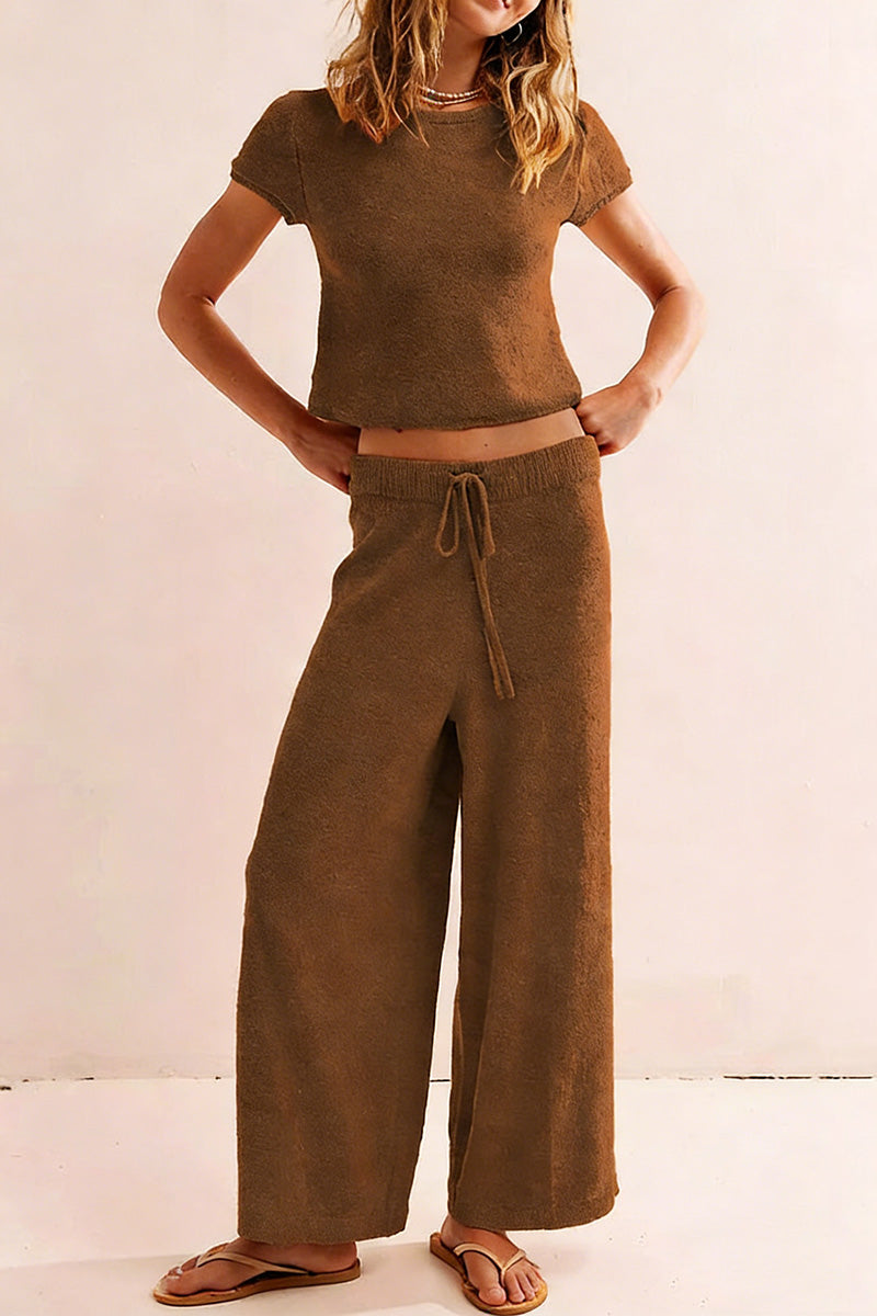 Casual Cropped Top and Wide-Leg Pants Set