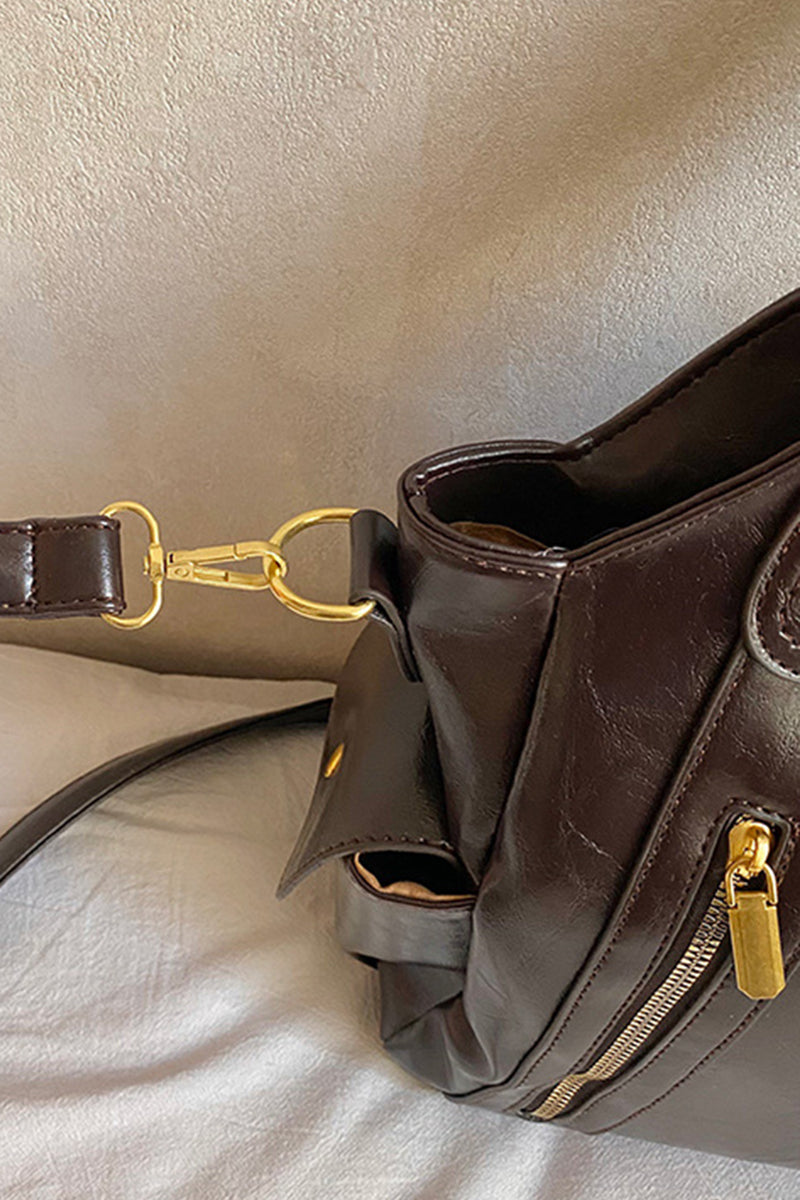 Sleek Handbag with Elegant Zip Details