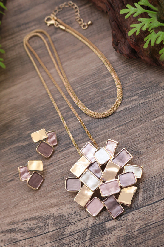 Geometric Cluster Necklace