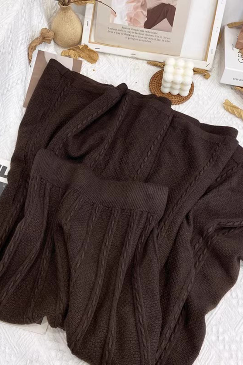 Cable Knit High-Waist Midi Skirt