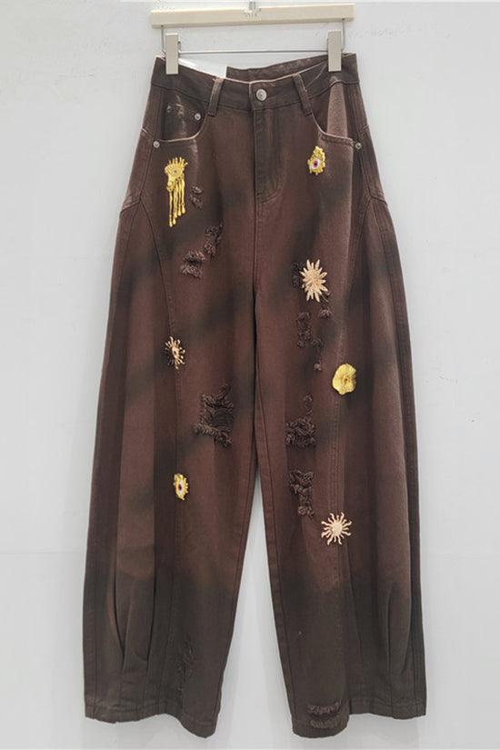 Trendy Distressed Barrel Jeans