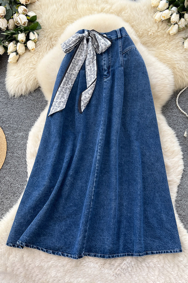 Stylish Denim Skirt with Bow Accent