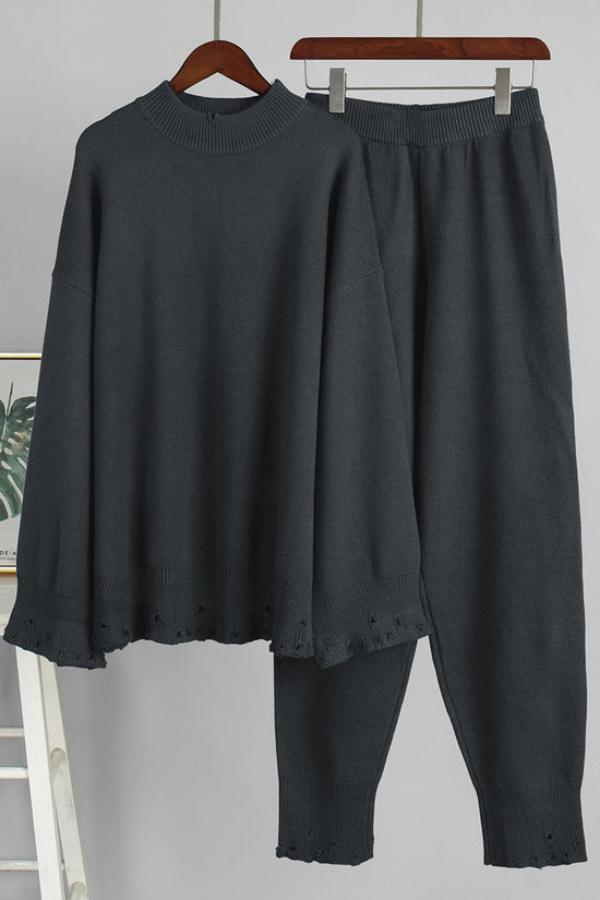 Elegant Pants Set with Knit Details