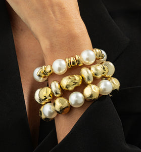 Bold Statement Pearl and Gold Bracelet