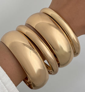Chic Gold Bangles Set