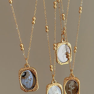 Double Layered Rose Pendant Necklace