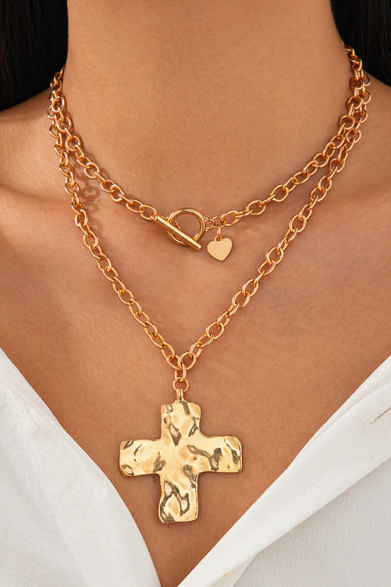 Chunky Chain Necklace with Cross Pendant