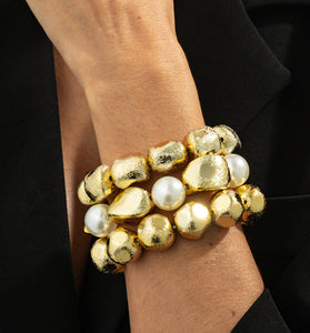 Chunky Pearl and Gold Tone Bracelet