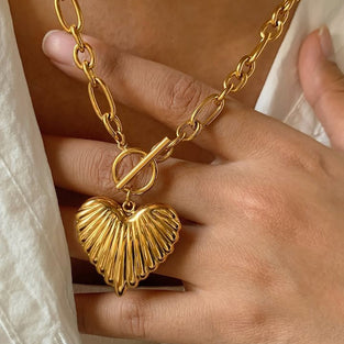 Chic Heart Pendant Chain Necklace